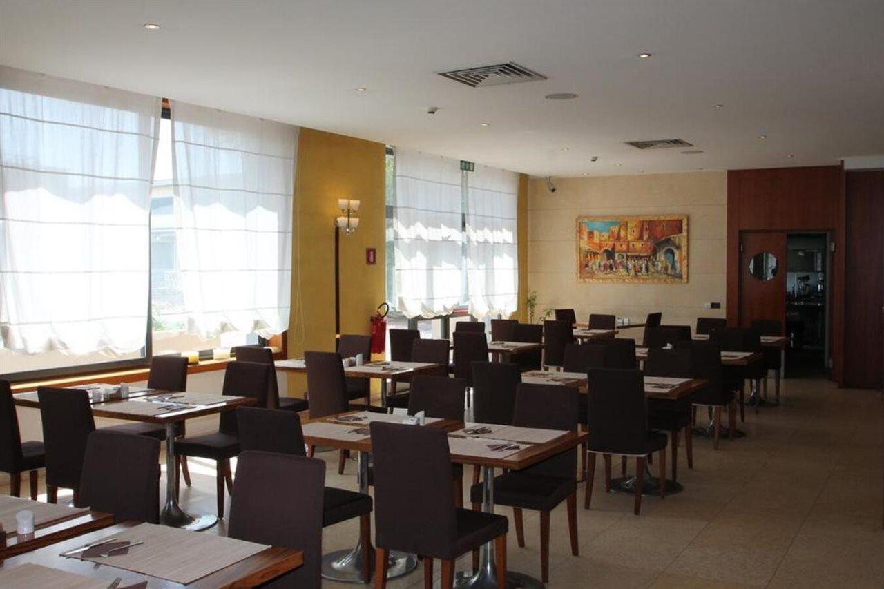 Mh Hotel Piacenza Fiera Luaran gambar