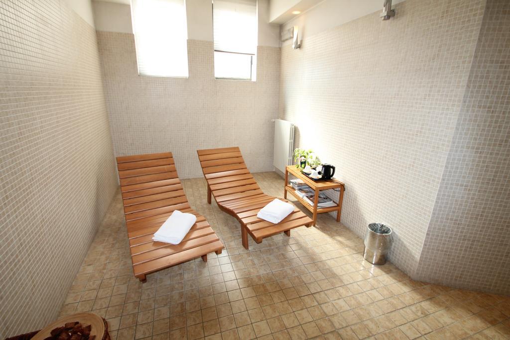 Mh Hotel Piacenza Fiera Luaran gambar